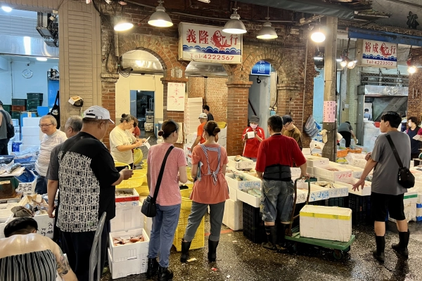 崁仔頂、義隆漁行